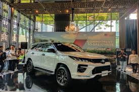 Otomotif Mobil Toyota